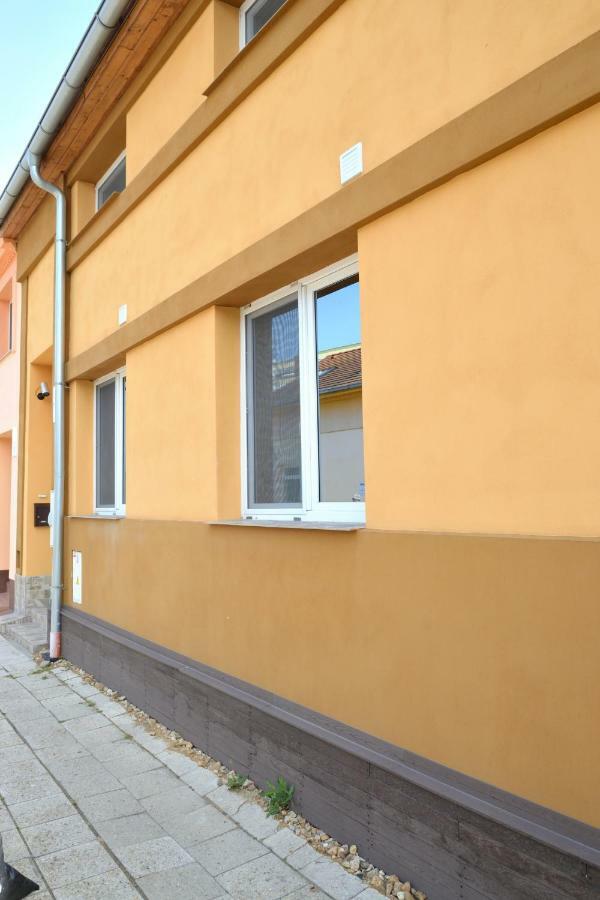 Breclav Centrum Exterior photo